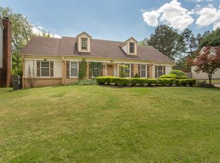 8635 Pepper Bush Ln, Germantown, TN 38139