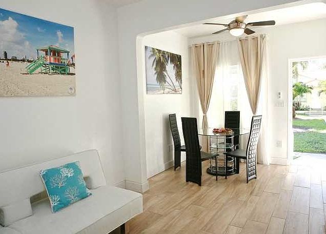 1st image of 710 Lenox Ave APT 18