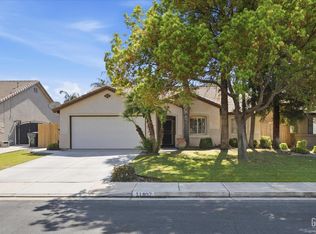 11807 Darlington Ave, Bakersfield, CA 93312