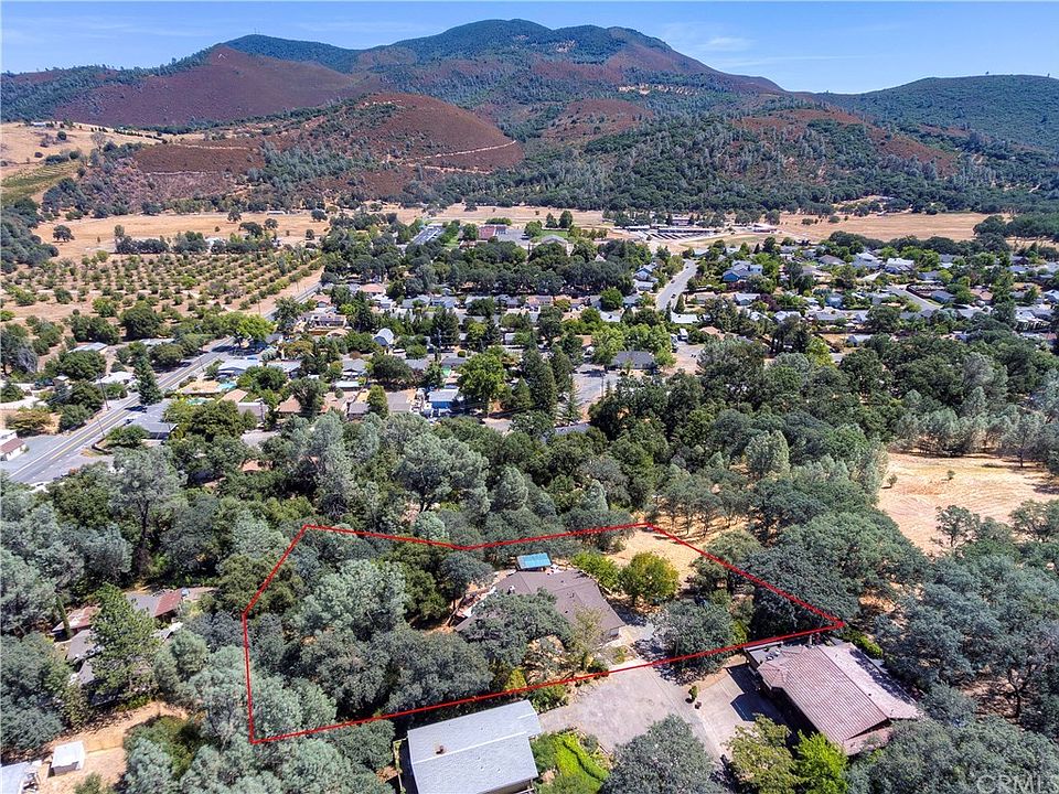1st image of 4560 Valley Dr