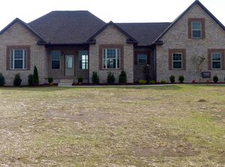 125 Wind Wood Dr, Portland, TN 37148