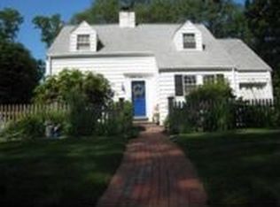 44 Cochrane St, Melrose, MA 02176