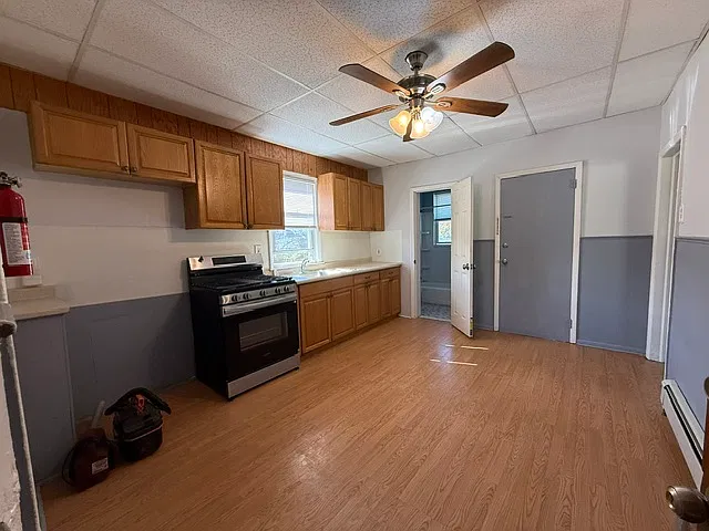 1 bed, $2,000 — Photo 3
