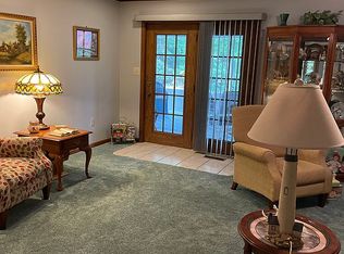 686 Jonathan Shores Rd, Benton, KY 42025