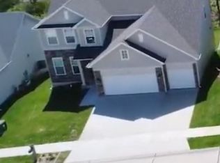 1425 Bridgeport Ter, Saint Charles, MO 63303