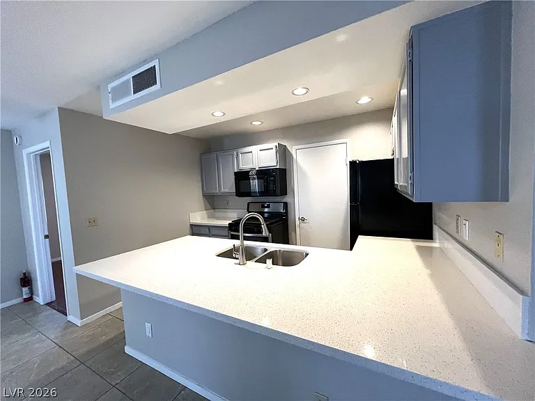 7570 W Flamingo Rd #127 — Photo 8