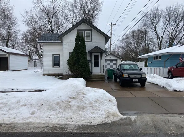 321 E Greenville Street, Chippewa Falls, WI 54729
