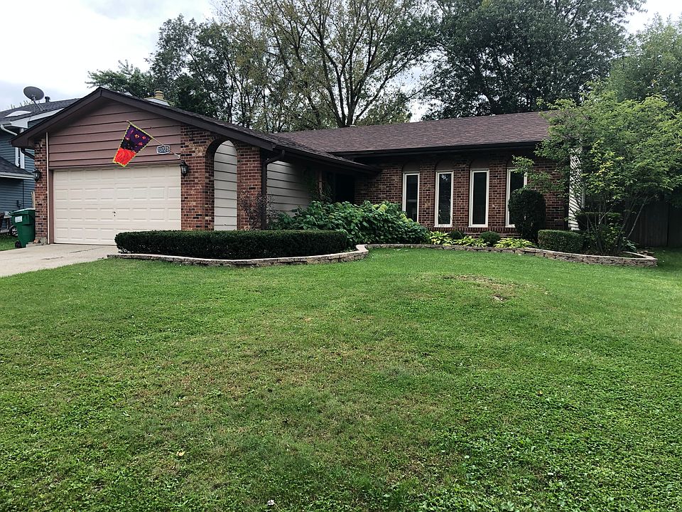 1st image of 13728 W Birchwood Dr