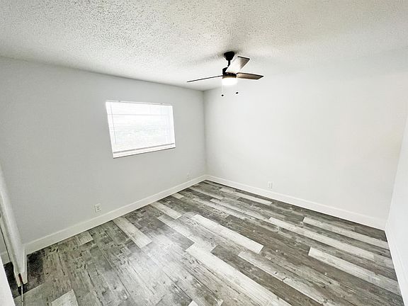 5th image of 1534 SE 15th St #11025917