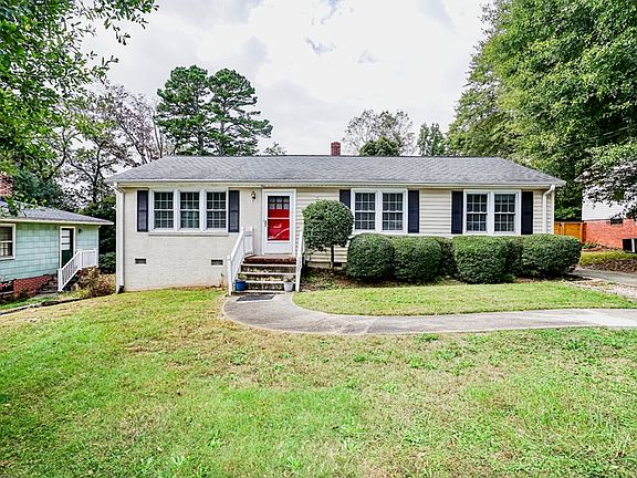 2nd image of 10 N Garden Cir