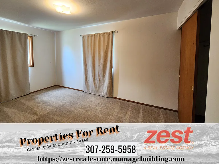1220 S Illinois Ave — Photo 6