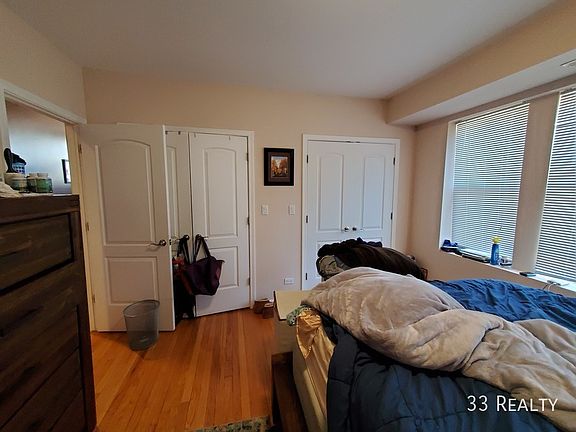 4th image of 1412 W Arthur Ave #3