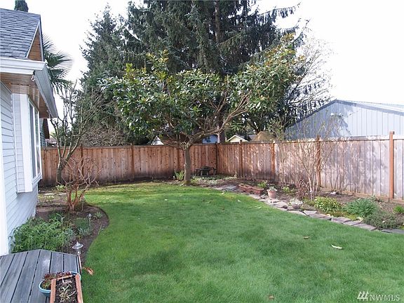 3rd image of 8506 46th Dr NE