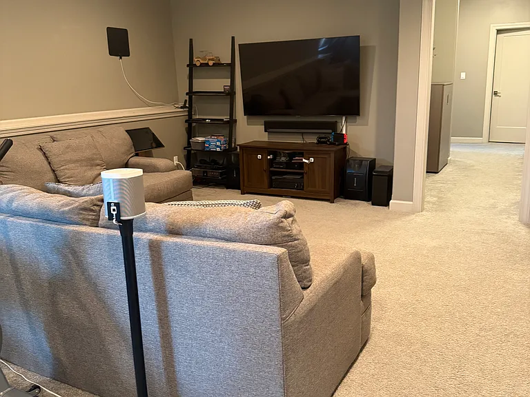 921 Silver Rain Rd — Photo 26