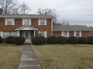 208 Belleview Dr SE, Cleveland, TN 37323