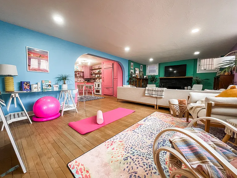 2761 Harrison Blvd — Photo 2