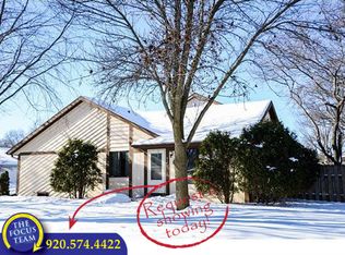 610 Stonehedge Ln #3E, Appleton, WI 54914