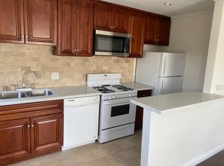 1327 1/2 Douglas St #1327-1/2, Los Angeles, CA 90026