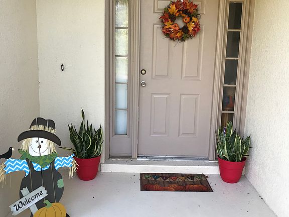 Front Entryway