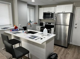 16 Tappan St #1, Providence, RI 02908