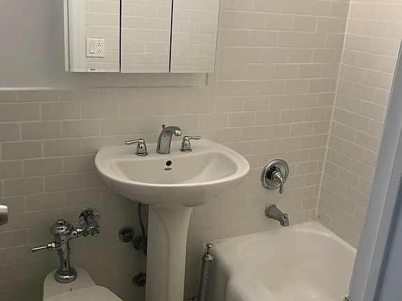 2nd image of 66 Fort Washington Ave #1D