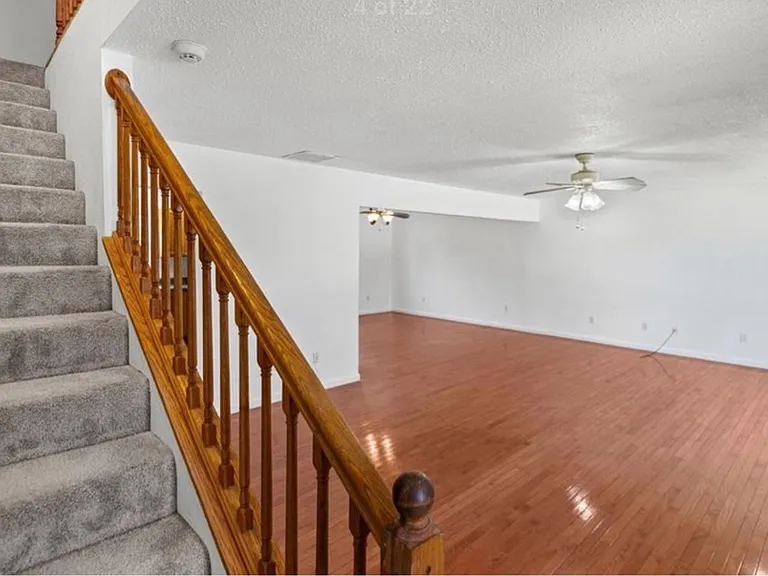 935 Natasha Cir — Photo 4