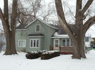 205 W Ogden St, Capron, IL 61012