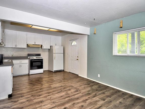 5th image of 647 San Dieguito Dr #11259757
