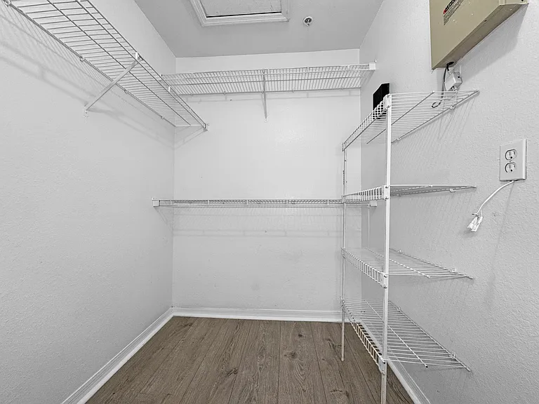 3353 Westchester Square Blvd #202 — Photo 18