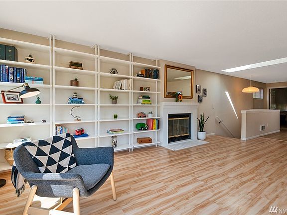 3rd image of 6755 18th Ave NW