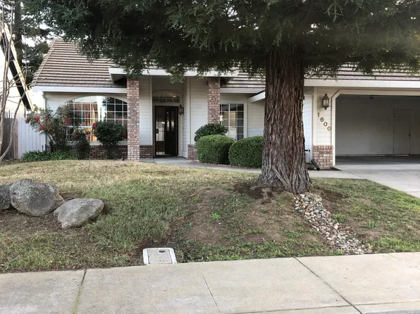1600 Messina Dr, Yuba City, CA 95993