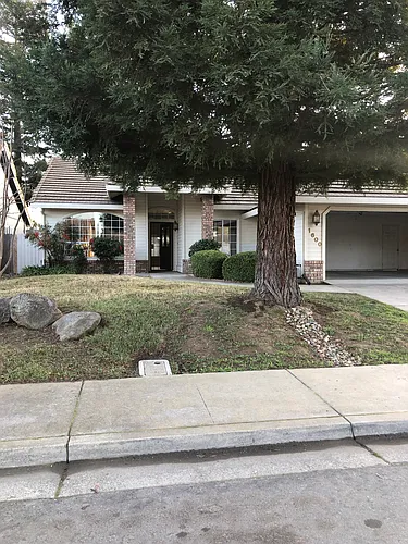 1600 Messina Dr Photo 1