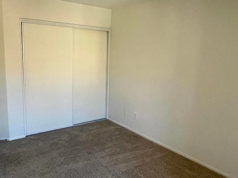 4922 Santo Dr — Photo 27