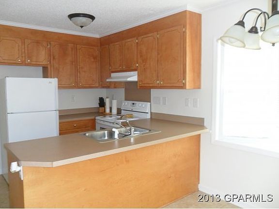 4th image of 2104A Flagstone Court #1