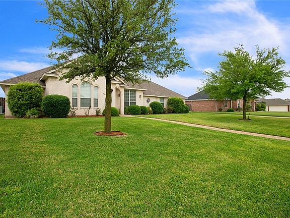 3rd image of 1217 Kempner Park Dr