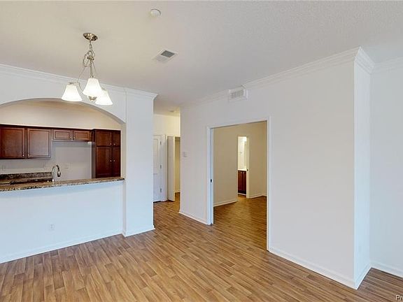 4th image of 302 Promenade Ln #3-02