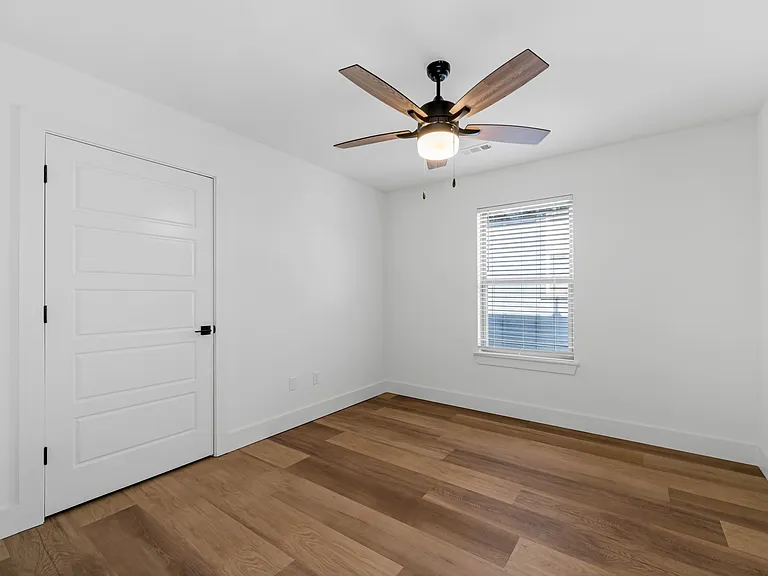 2634 Livingston Sq #1.2 — Photo 17