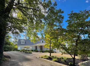1117 Winding Oaks Way, Chattanooga, TN 37405