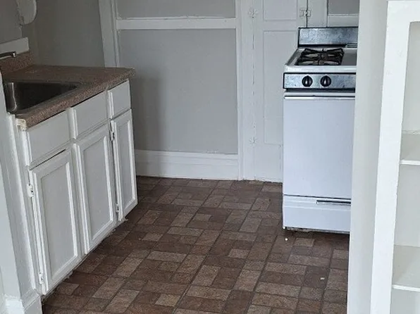 1361 W 91st St APT 17, Cleveland, OH 44102