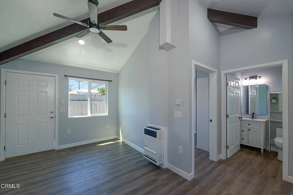 1 bed, 1.0 bath, 360 sqft, $2,200 — Photo 4