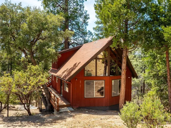 25121 Cougar Rd, Idyllwild, CA 92549