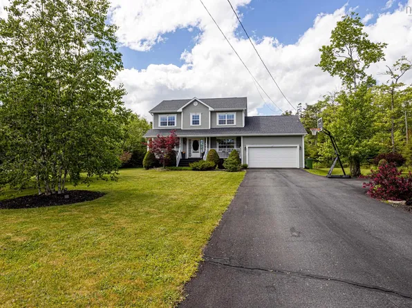 71 Yezen Ct, Hammonds Plains, NS B4B 0C3