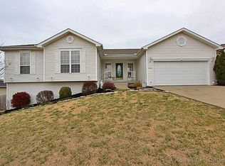 2433 Camel Back Rd, Cape Girardeau, MO 63701