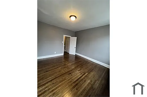 5527 Bloyd St #5527 Photo 1
