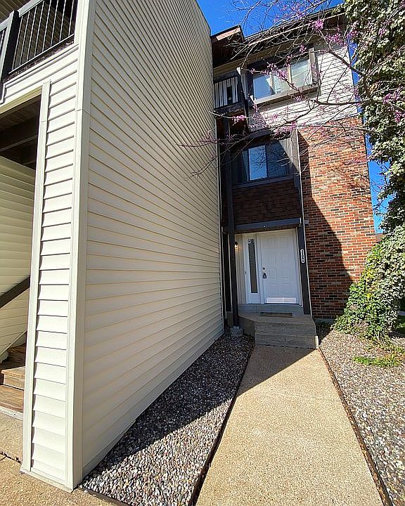 1st image of 3109 Broken Oak Dr APT B