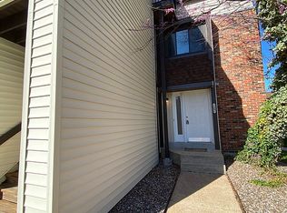 3109 Broken Oak Dr APT B, Saint Louis, MO 63129
