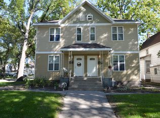 201 Walnut St APT 3, Grand Forks, ND 58201