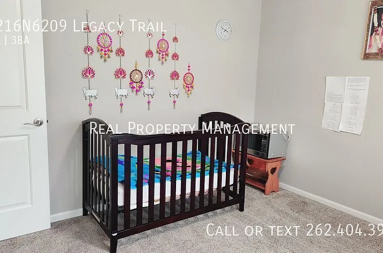 W216N6209 Legacy Trl — Photo 15