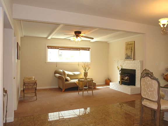 3rd image of 5909 Holgate Ave