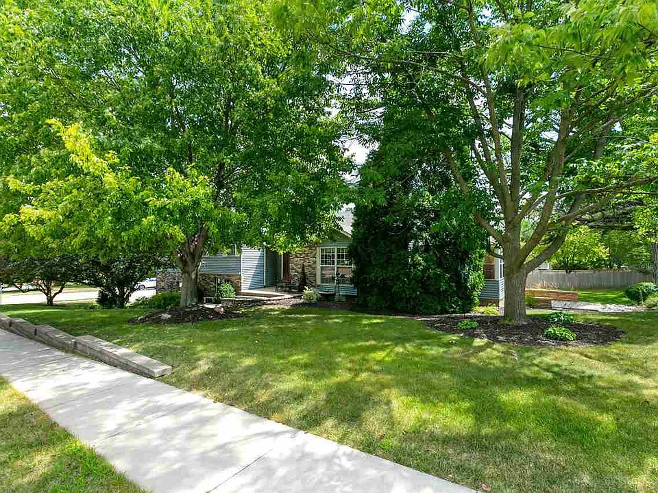 1st image of 3195 Halcyon Dr